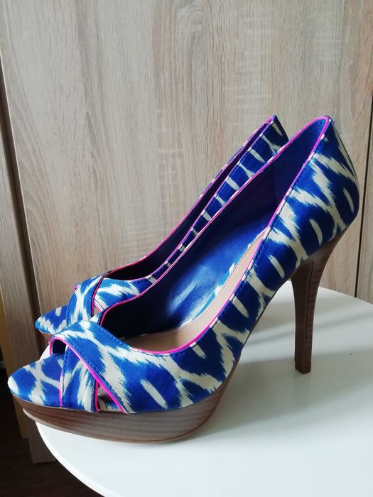 Szpilki Fergalicious by Fergie NOWE rozm.39