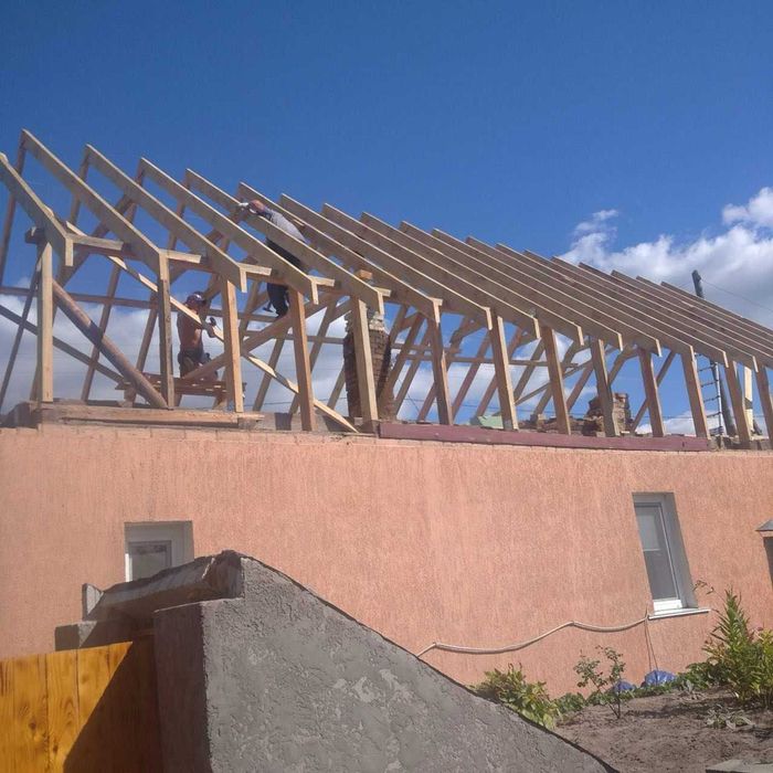 Покрівельні роботи з ПВХ мембраною. Кровельщики. Ремонт кровли