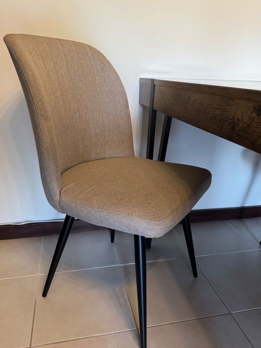 Mesa de Jantar BRAMS + 4 Cadeiras RORY – Feira dos Sofás