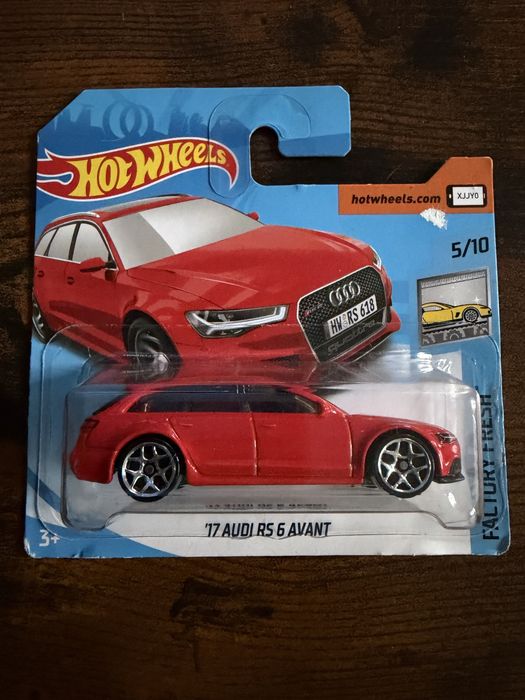 Audi RS6 Avant 17’ hot wheels