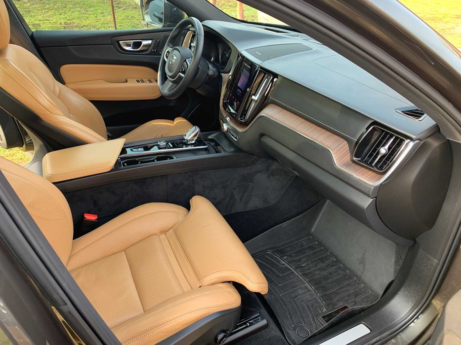 Volvo XC60 2021 Inscription 2.0 T8 PHEV Geartronic (455 к.с.) AWD.