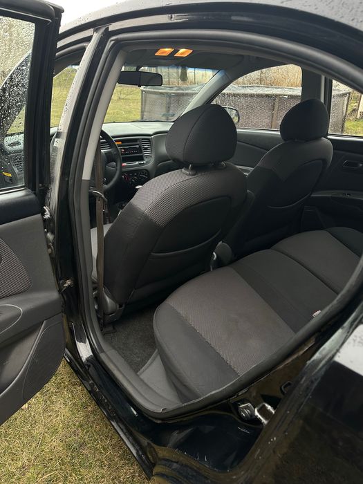 Kia Rio II 2006 1.5 CRDI