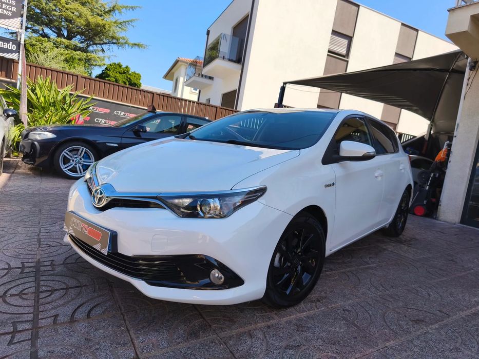Toyota Auris 1.8 HSD Comfort+J17