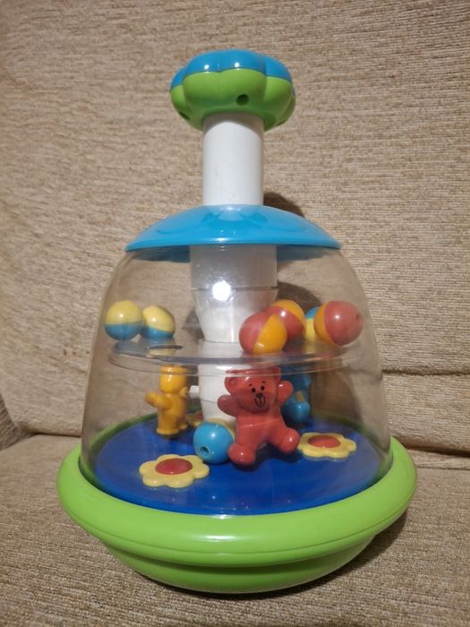 Brinquedos criança ( barco didáctico e carrega e roda)