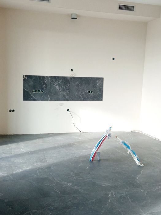 Продам дом в закрытом КП "InWhite family park"