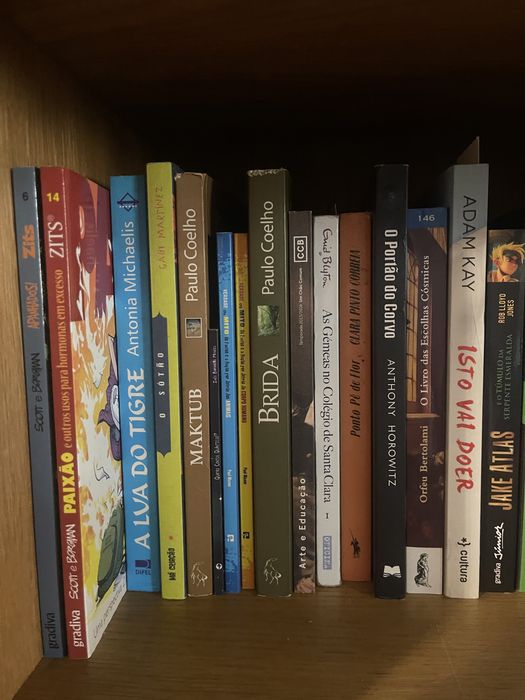 Livros usados em bom estado