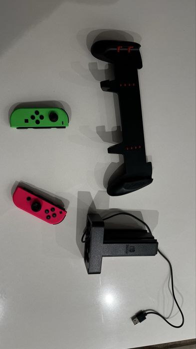 Vendo Nintendo Switch v2