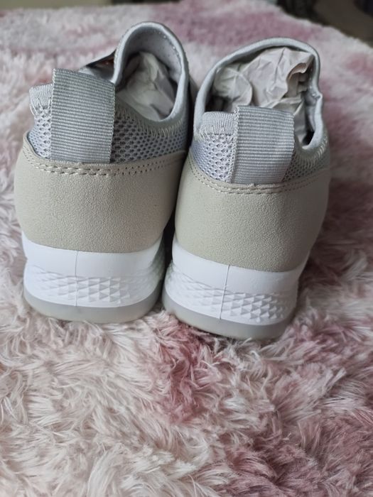 Damskie obuwie wsuwane buty sportowe trampki rozmiar 40