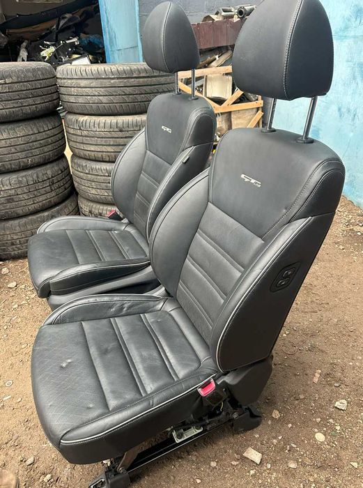 Салон сидушки сидения Kia sorento GT Line 2015 - 2020 Кожа шкіра 7мест