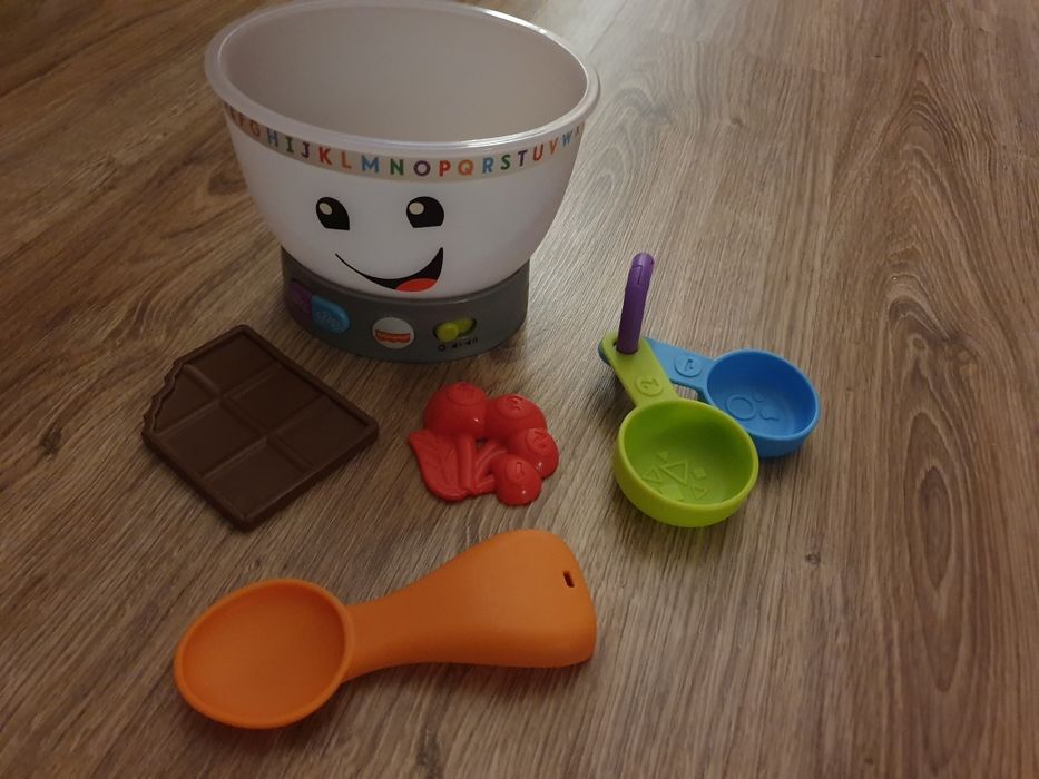 FisherPrice Laugh & Learn Magiczna Miska do Mieszania, Wiel
