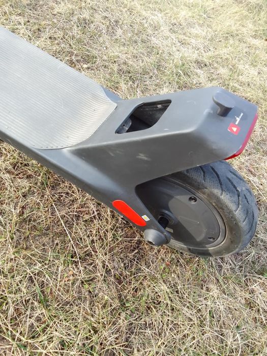 Hulajnoga elektryczna xiaomi electric scooter 4 z gwarancja