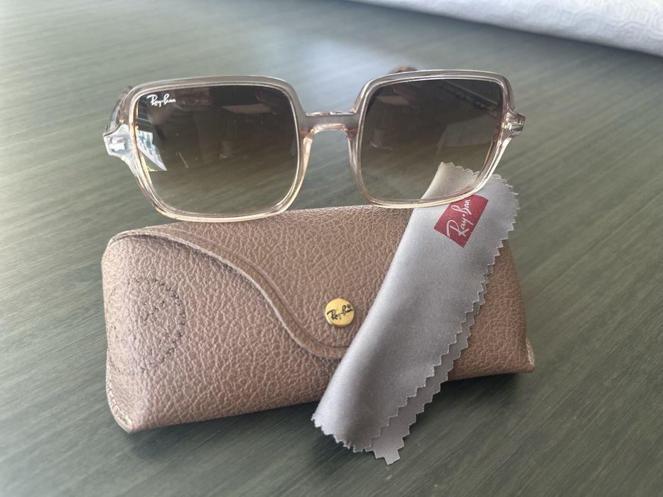 Ray Ban RB1973 , modelo 128151 Square II