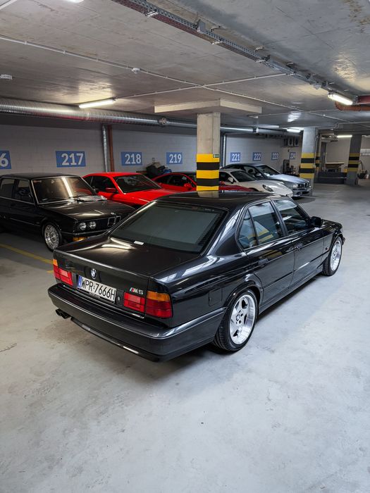 BMW M5 E34 3.6 - 75.000km - kolekcjonerskie