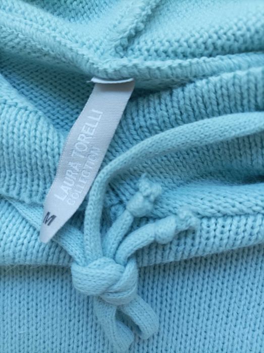 Świetny damski sweter/bluza marki LAURA TORELLI rozmiar M