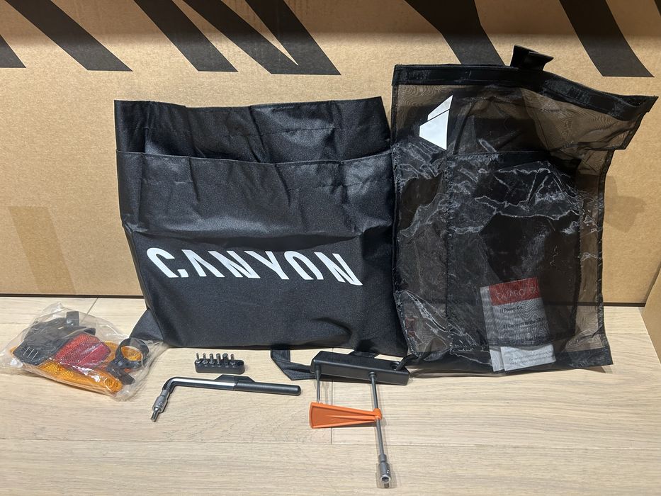 CANYON AEORAD CF SLX 8 Di2 z pomiarem mocy.