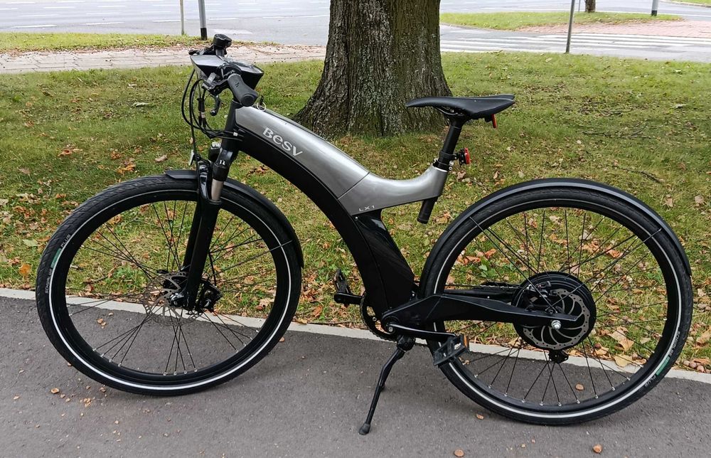 Rower elektryczny BESV LX1 Shimano Magura 28 kola bds