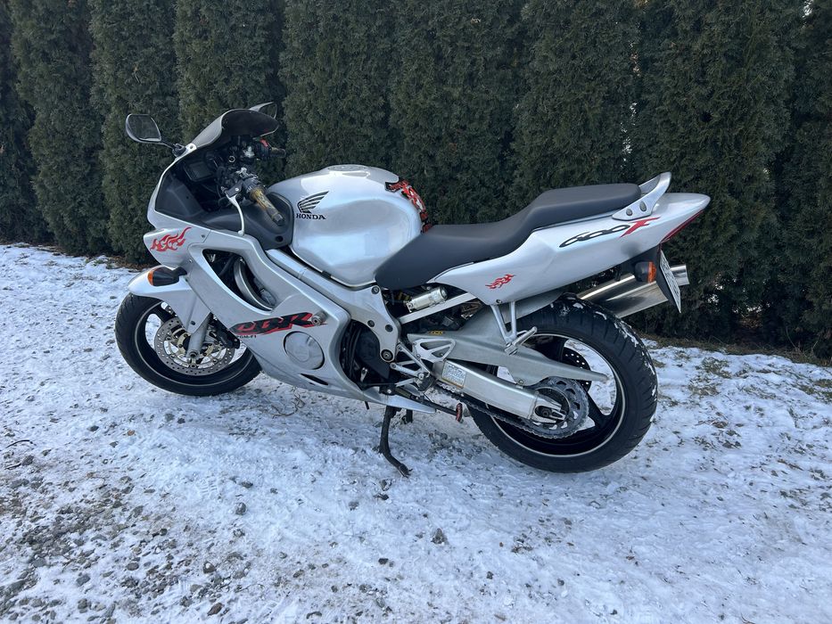 Honda cbr 600 f4i mozliwy transport