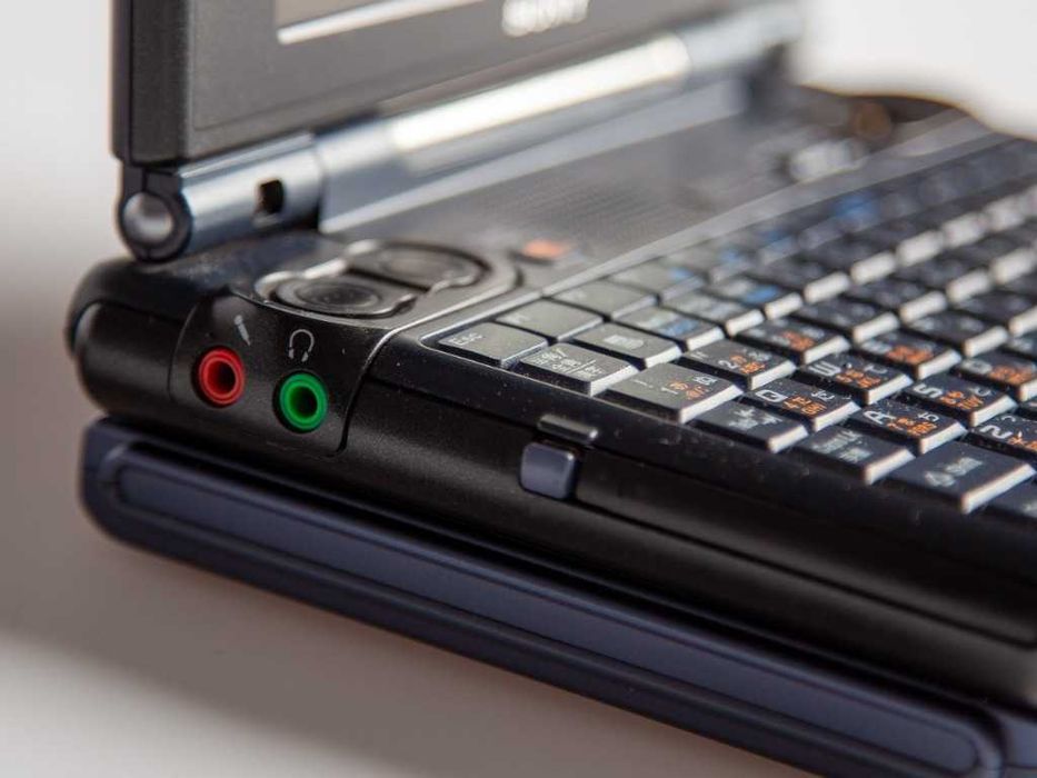 Sony Vaio PCG-U3 - rarytas dla fanów retro komputerów i sprzętu Sony.