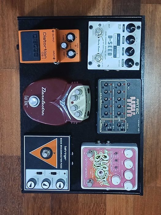 3 pedalboard artesanais (bem construídas!)