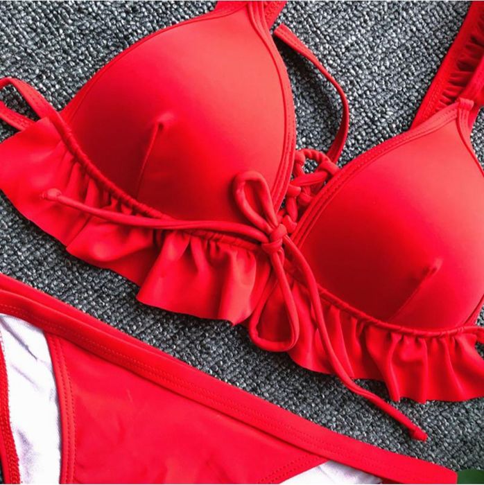 Продам купальник новый