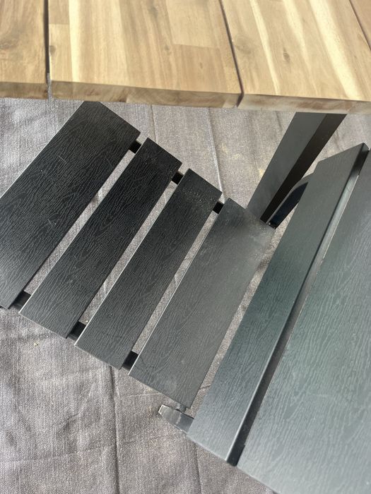 4 krzesla metal plus tworzywo