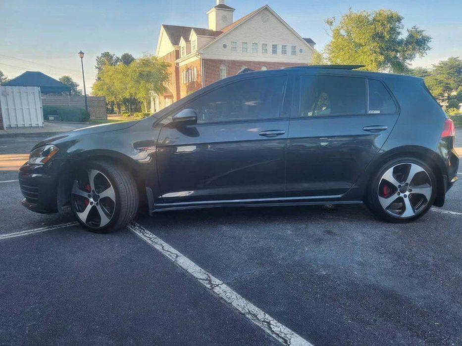 Volkswagen Golf GTI SE      2015