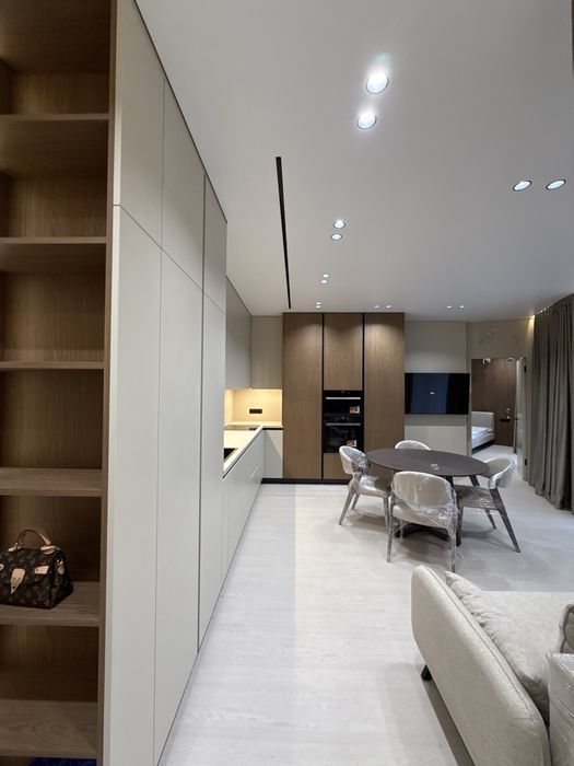 Продаж 2 кімнатноі ЖК Crystal