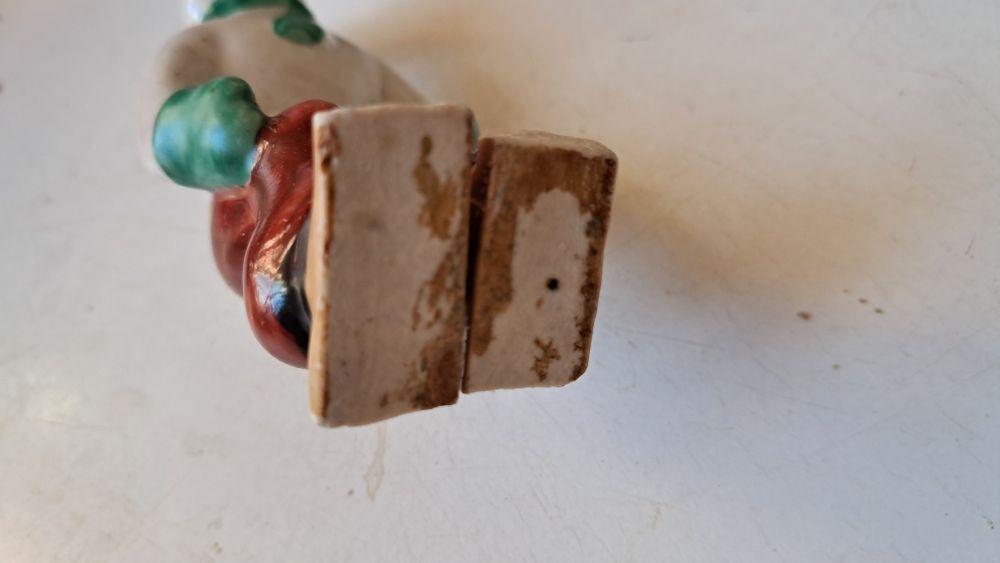 Редкая фарфоровая статуэтка под реставрацию