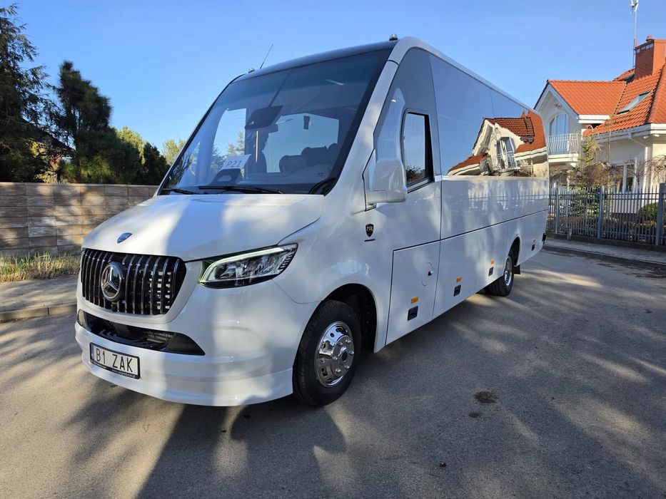 Mercedes-Benz Żak MB Sprinter 29+2  Fabrycznie nowy! Piękne, śnieżnobiałe nadwozie, turystyczne wnętrze!