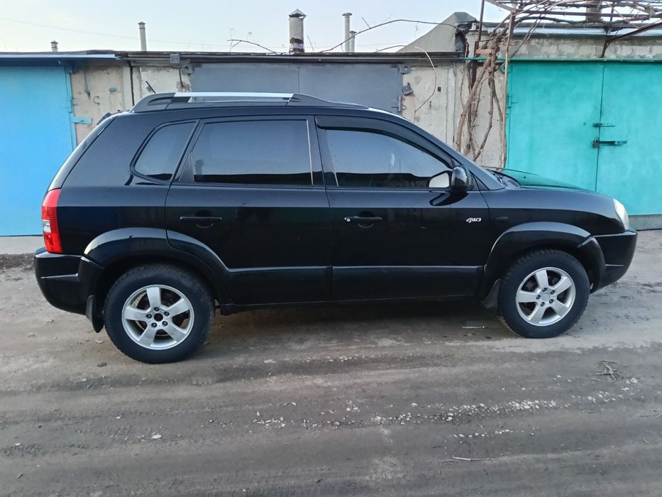 Продам Tucson  2008рік