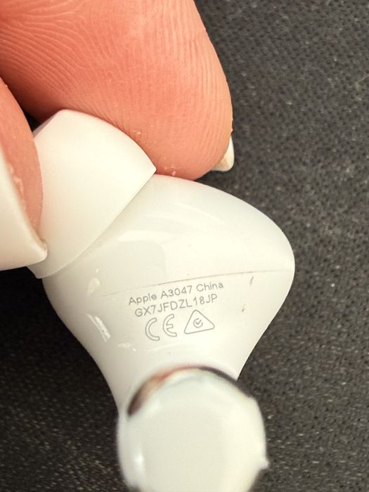 Apple AirPods Pro 2 (USB-C) — Праве вухо (A3047)