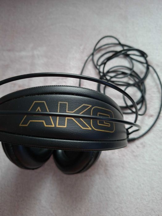 OKAZJA!!! Profesjonalne studyjne słuchawki AKG K240