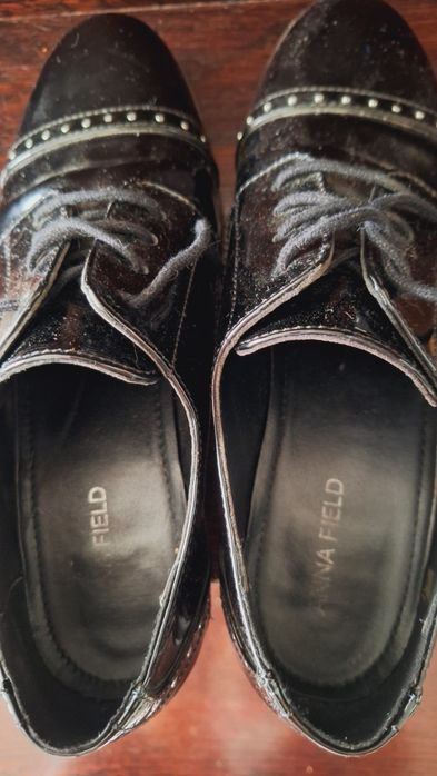 Buty oksfordy lakierki czarne 37