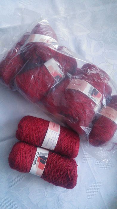 Włóczka wełna VIGOPRIM czerwona