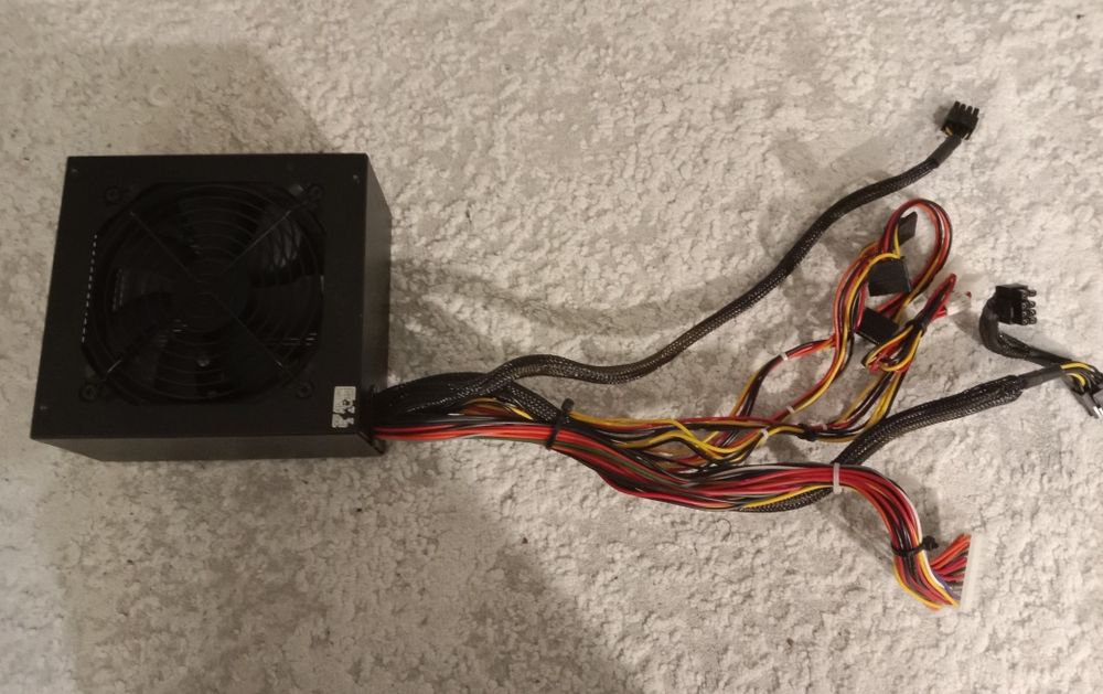 Блок живлення Vinga 600w VPS-600P