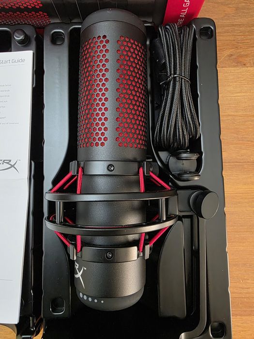 HyperX QuadCast – Microfone Condensador USB – Estado Impecável