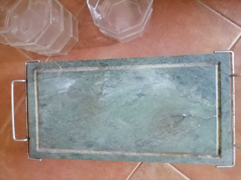 Taça de sobremesa e assador pedra