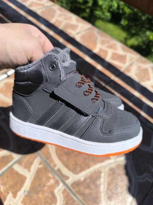 Buty adidas chłopięce r.27
