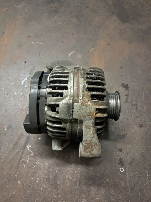 Alternator Bosch 100A Opel Vectra C Benzyna 1.8 16v Z18XE rok 2003