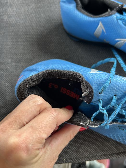 Adidas buty do piłki roz.35,5