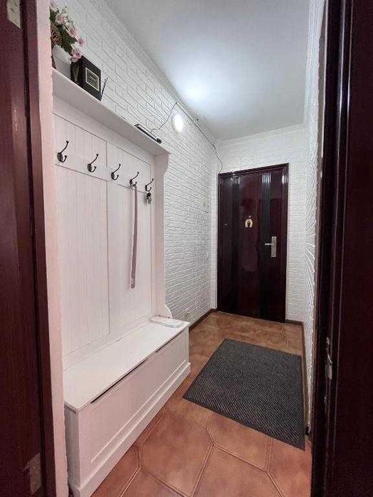 2-К, Володимира Великого,Олімп,Артем, з технікою і меблями,Сертифікат