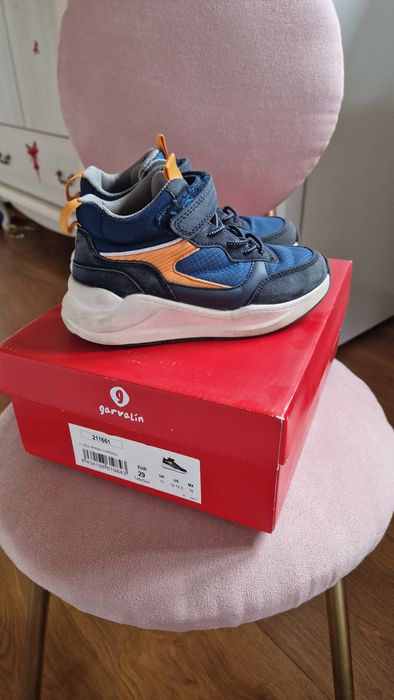 Wyższe sneakersy Garvalin włoskie r. 29