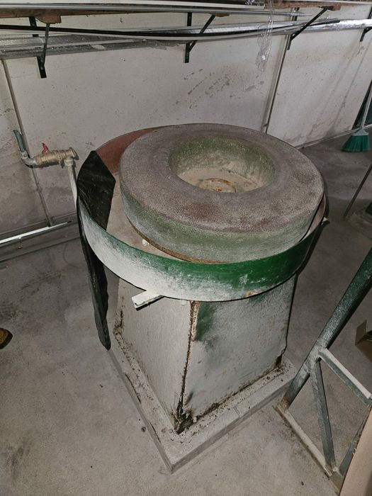 Lote 5 máquinas de vidraria