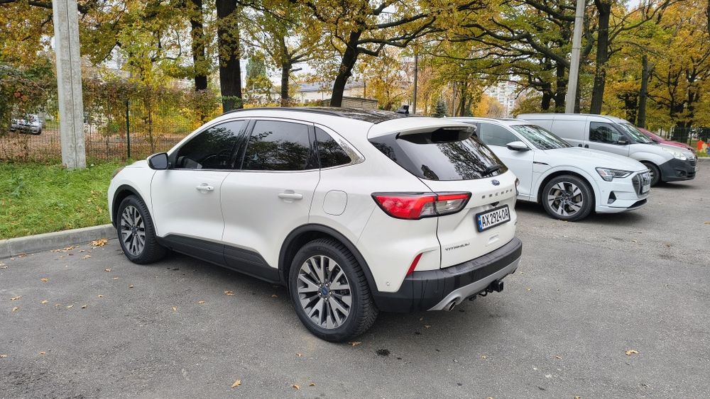 Продам Ford Escape Titanium