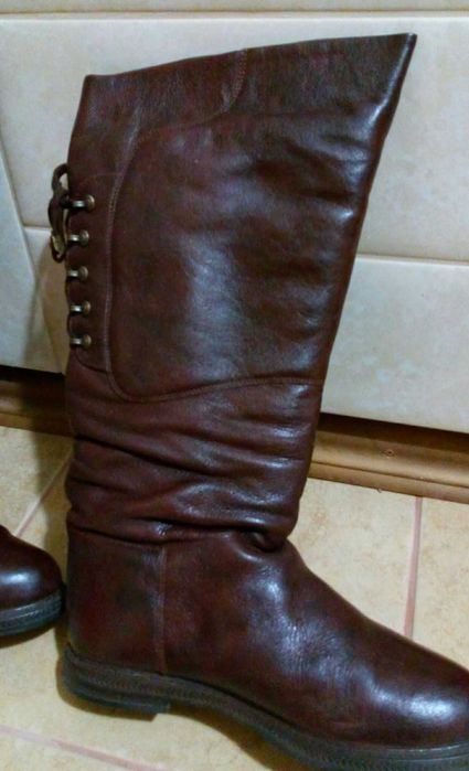 Продам сапоги 39 размера зимние женские из натуральной кожи на меху