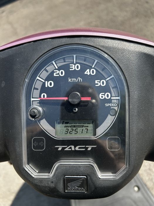 Honda Tact75 4x тактний водяне охолодження інжектор,інерційний стартер, Такт 75/79хонда