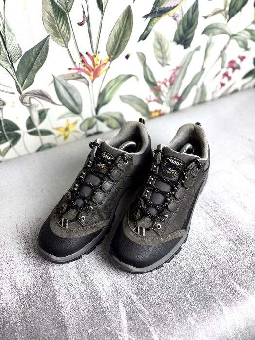 Кросівки чоловічі Grisport 43(27)