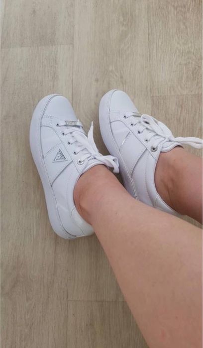 Guess Кеди жіночі