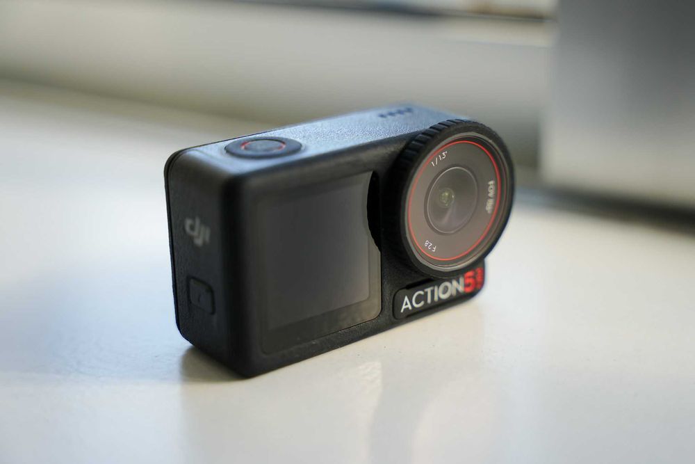 DJI Osmo Action 5 Pro - 2x Adventure Combo + Acessórios | Como Novas