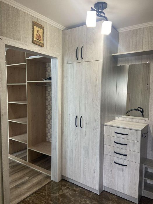 1к, цегляний будинок, Ближні Гречани